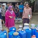 যশোরে ভেজাল দুধ তৈরির অপরাধে ৬জন আটক