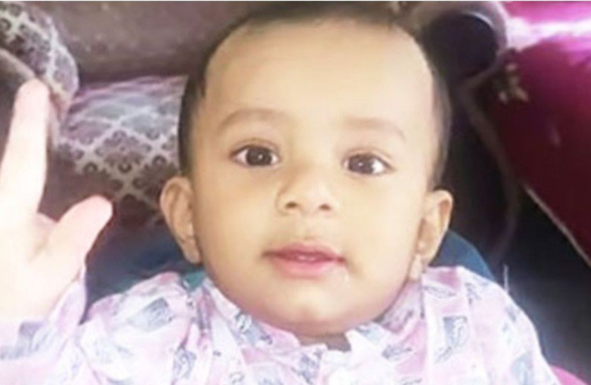 গলায় তসবিহ আটকে শিশুর করুণ মৃত্যু