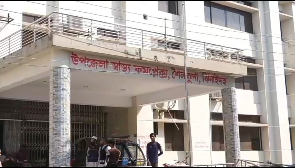 বজ্রপাতে অপু বিশ্বাস সহ নিহত ২ : আহত ৪