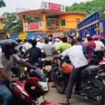 কোটচাঁদপুরে কৃত্রিম তেল সংকটের অভিযোগ