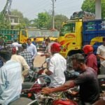 ৬মোটরসাইকেল আরোহীকে জরিমানা