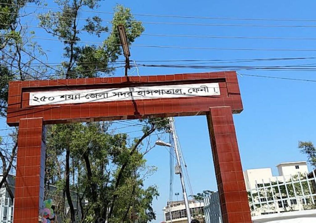 ভোরে বাসের মরণকামড়: মোটরসাইকেল আরোহীসহ ৩জনের মৃত্যু