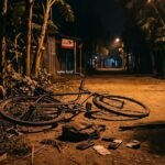 গ্রাম্য ডাক্তারের টাকা ও মোবাইল ছিনতাই