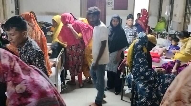 কোম্পানির ইফতার খেয়ে অর্ধশতাধিক শ্রমিক হাসপাতালে