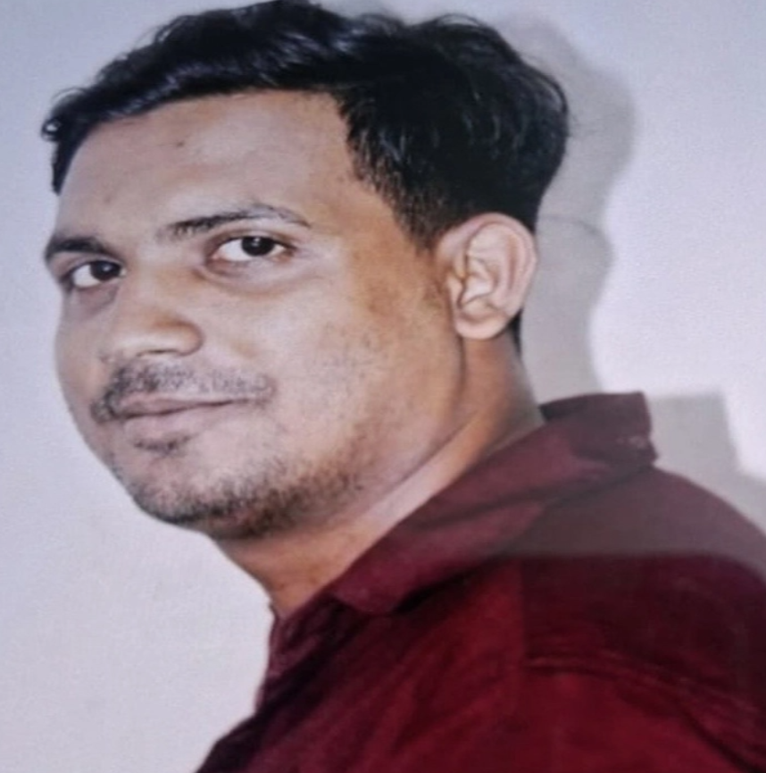 গ্রামের কাগজের সাবেক কম্পিউটার কর্মী মুন্নার রহস্যজনক মৃত্যু