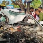 বিয়ের পিঁড়ির বদলে কাফনের কাপড়