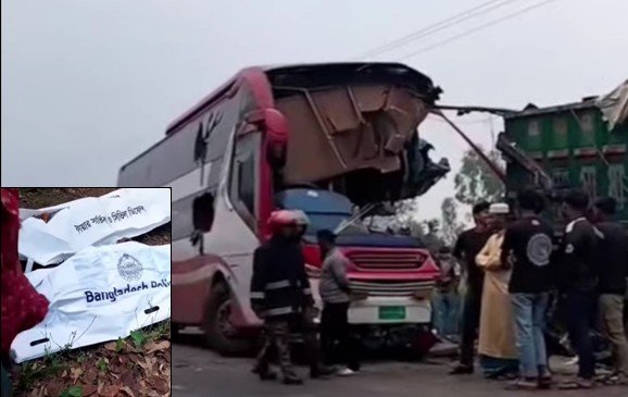 বাসের কেবিন ঢুকল ট্রাকের পেছনের অংশে: নিহত ২ : আহত ৬