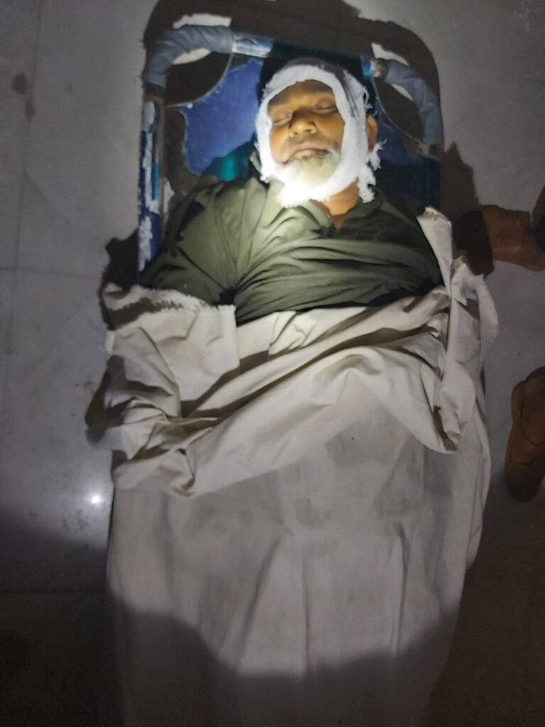 কোটচাঁদপুরে মাটিবাহী ট্রাক্টরের বলি শাহাজান