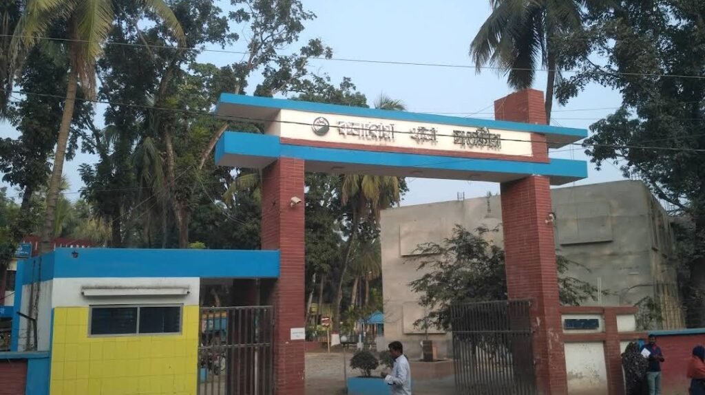 ভিডিও কল শেষে প্রবাসীর স্ত্রীর আত্মহত্যা!