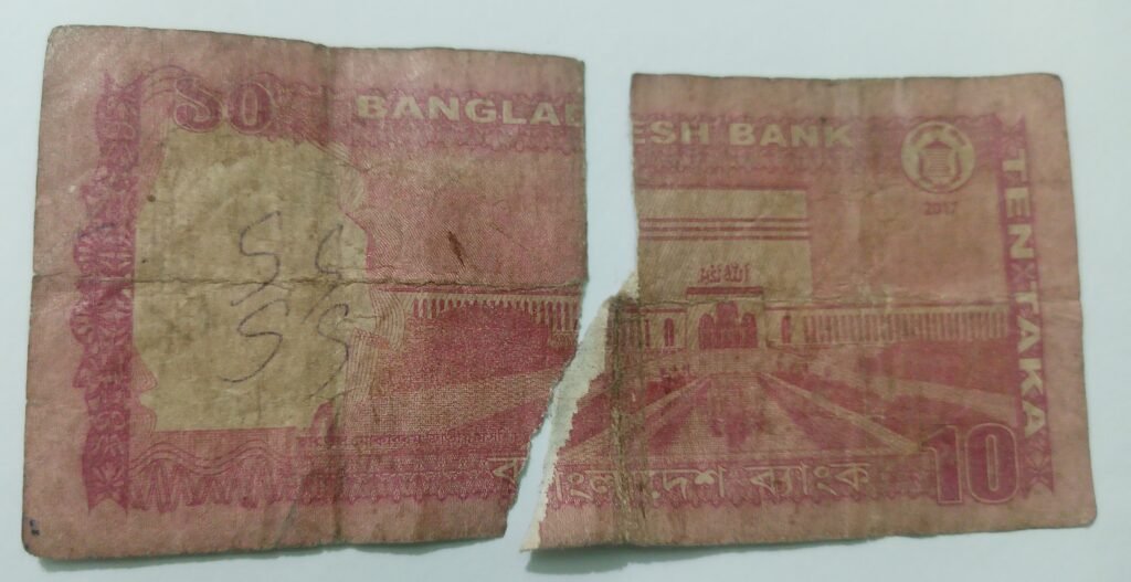 ছেঁড়া-ফাটা ও ময়লা নোট নিতে বাধ্য সব ব্যাংক