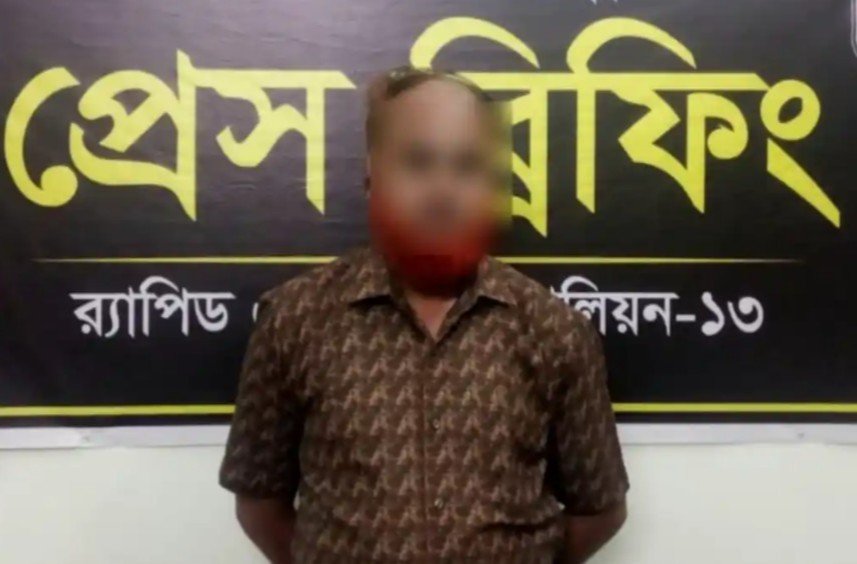 ২০ বোতল এস্কাফসহ এমপির ভাতিজা আটক