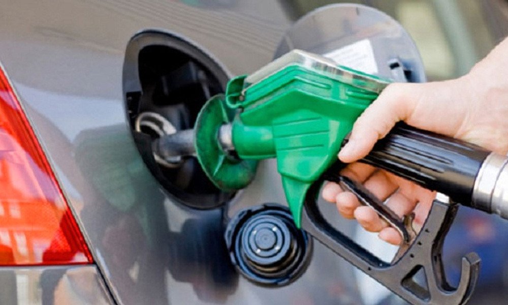 যশোরে পুলিশের জালে পেট্রোলসহ কেশবপুরের যুবক মুজিবুর