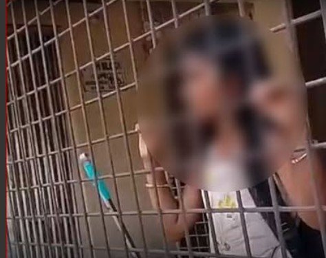 টয়লেটে অবরুদ্ধ ছাত্রীকে রেখে স্কুলে তালা !