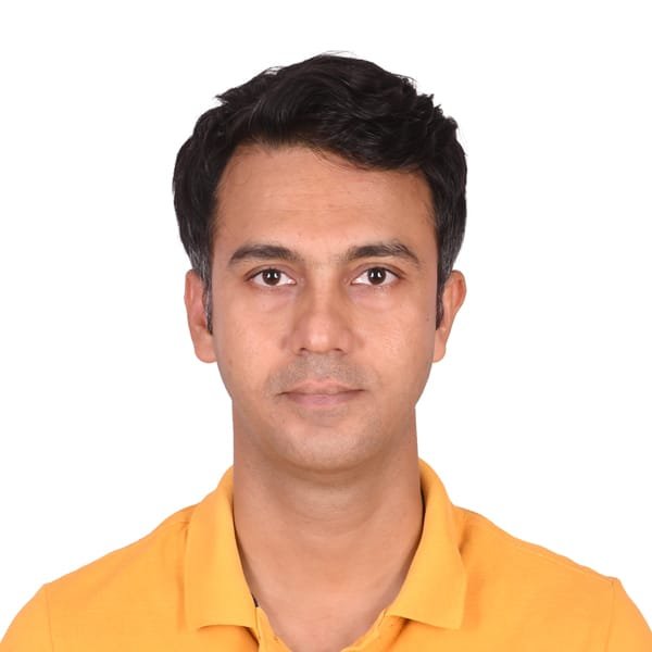 ঝিনাইদহে তরুণ শিল্প উদ্যোক্তা রাসেলের স্মার্ট অ্যাপ