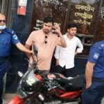 বাইকার সিন্ডিকেটের দখলে ফিলিং স্টেশন