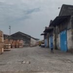 বেনাপোল বন্দরে অচলাবস্থা : লোড-আনলোড বন্ধ