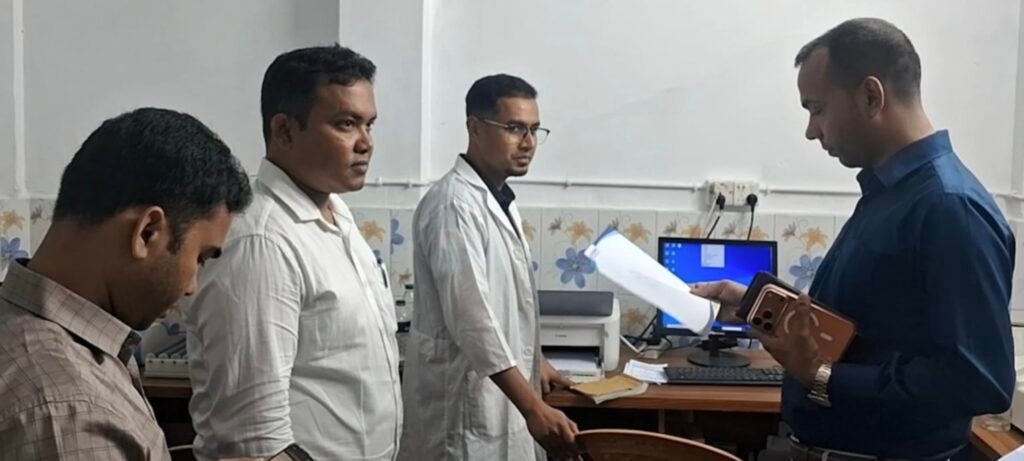 ওটিতে ইজিবাইকের লাইট! ক্লিনিক সিলগালা ও জরিমানা