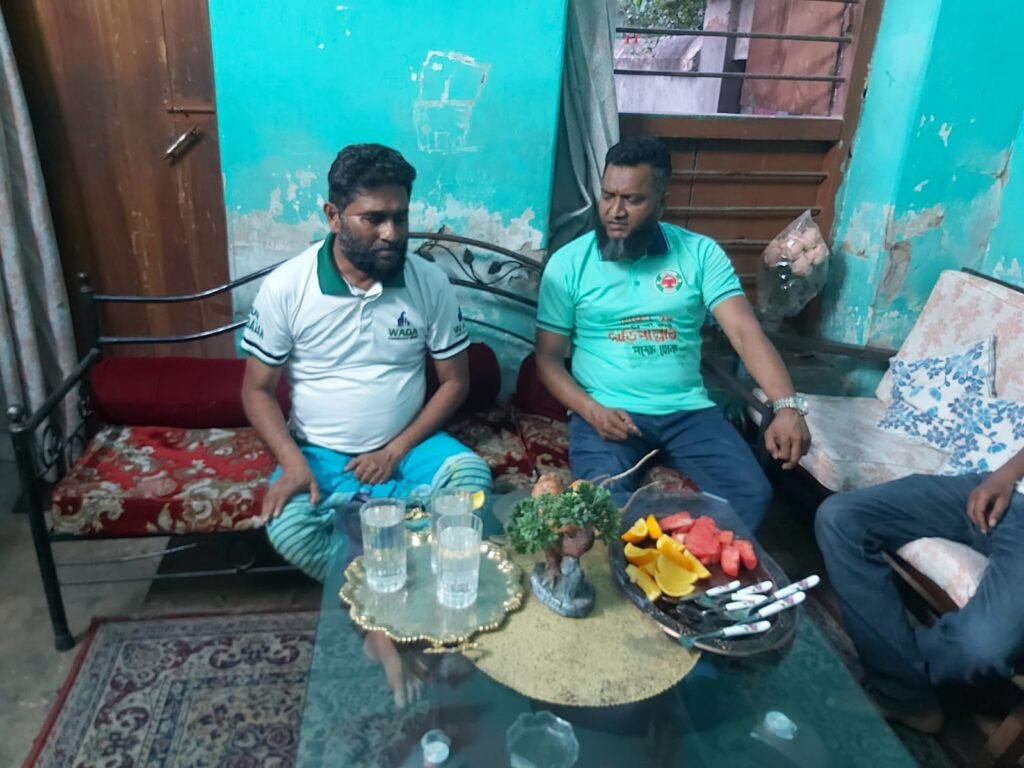 মানুষের বিপদে মিন্টু ঢালী যেন ‘এক মজবুত ঢাল’: প্রশংসায় ভাসছেন তরুণ এই রাজনীতিক