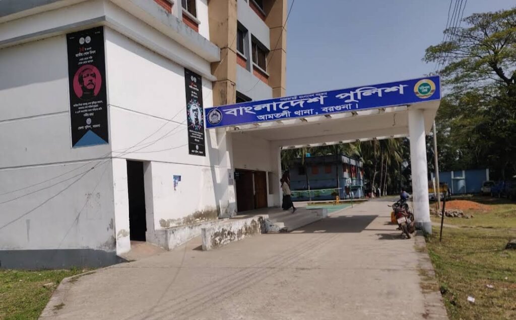 ঘাতক ট্রাকের চাপায় অটোরিকশার ২ যাত্রী নিহত