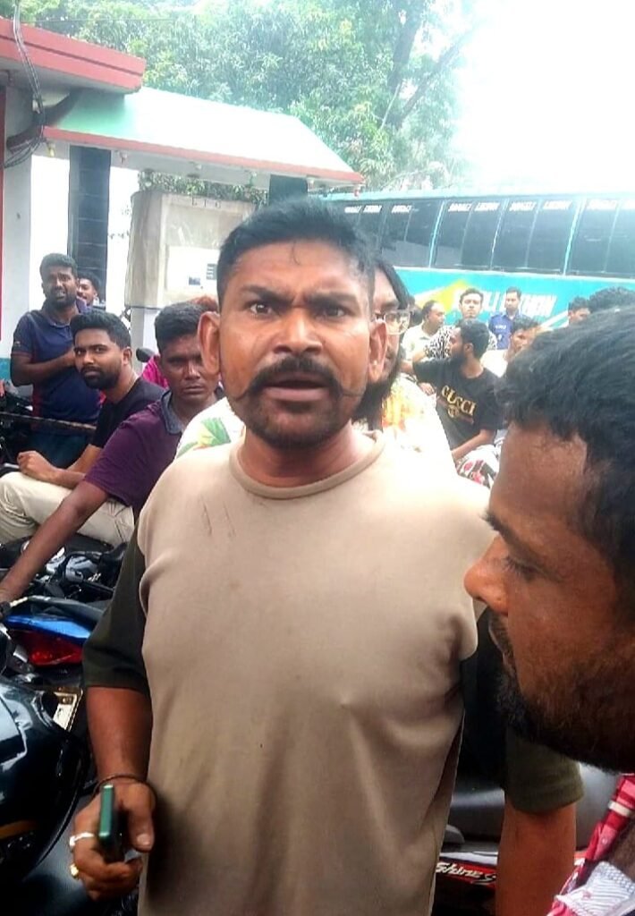 কালীগঞ্জে সাংবাদিককে মারধর ও প্রাণনাশের হুমকি