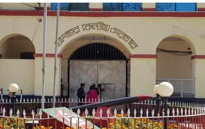 ৬০ বছরের সাজাপ্রাপ্ত কয়েদির মৃত্যু 