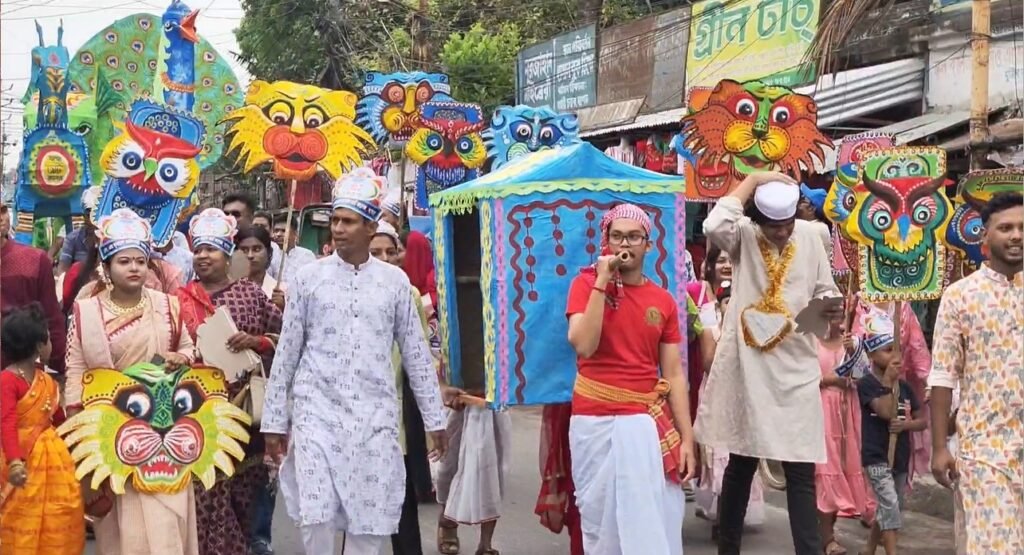 নিত্য নতুনের অমৃতধারা’য় যশোরে চলছে বর্ষবরণ