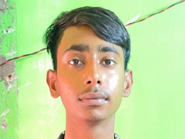 শার্শায় স্কুলছাত্রকে আটকে বর্বর নির্যাতন