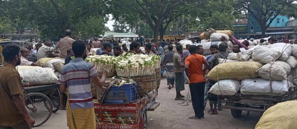 যশোর-ঝিনাইদহ মহাসড়ক অবরোধ